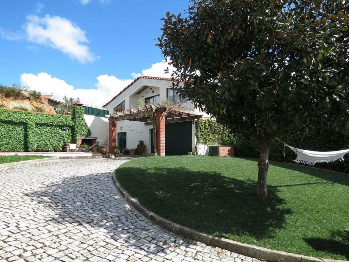 Swallow'S Countryhouse Batalha Exterior photo